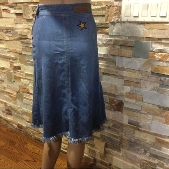 ZADIG & VOLTAIRE Jamille Deluxe Embroidered Fringed-Hem Denim Skirt - Picture 3 of 11